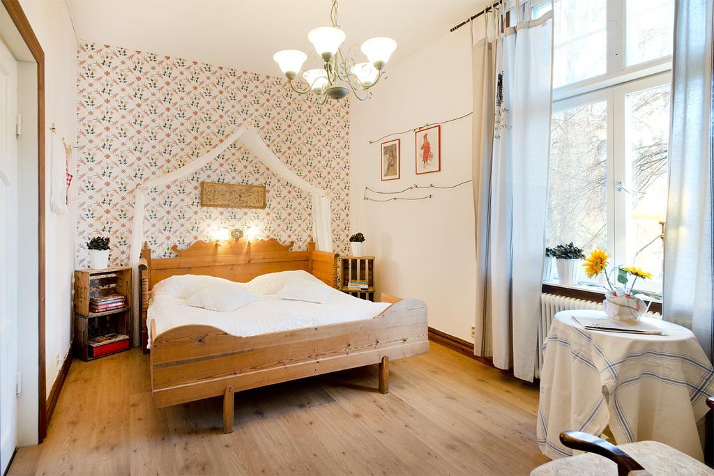 Hotell Aina Kvissleby Ruang foto